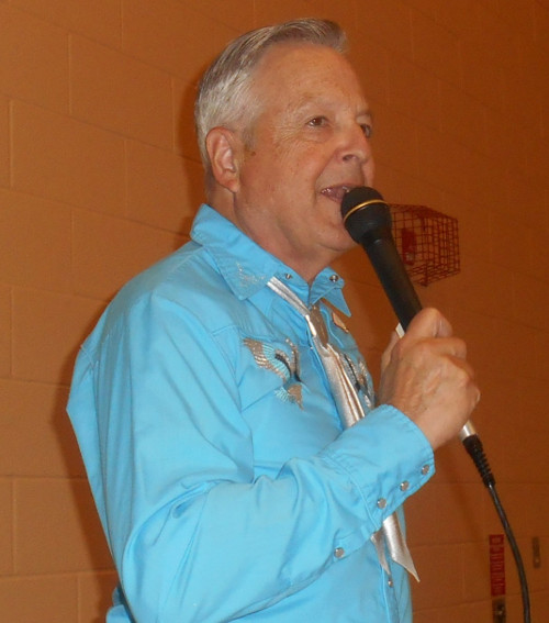 20150901-Foote-FeetSlideThru.jpg