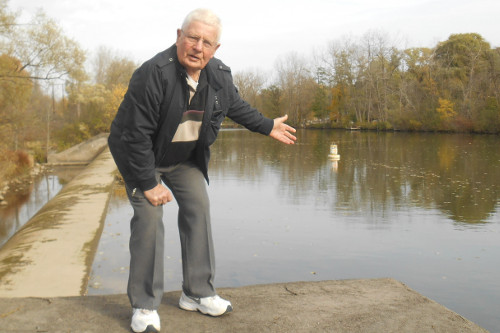 20161201-halstead-SpillwayDamFromAtop.jpg
