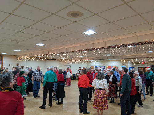202412-CC-Holiday-02.jpg