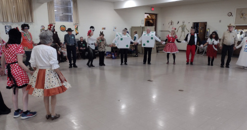 202512-Halloween-d.jpg